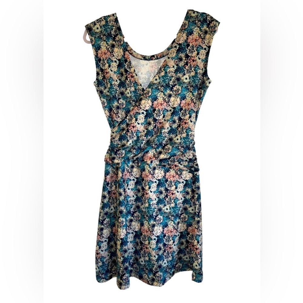 Patagonia Seabrook Twist Dress in Nearly New Condition. Sz Small.